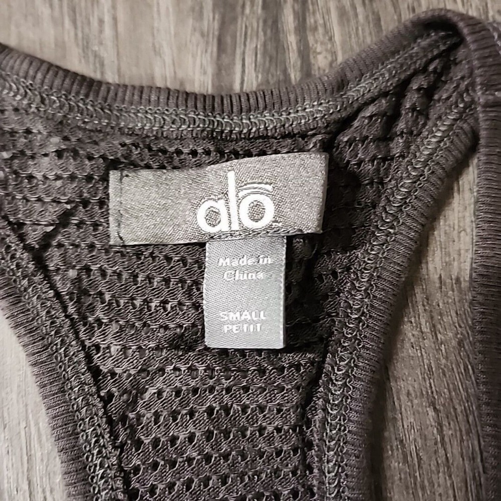 Alo Yoga Racerback Mesh Tank Top Gray Sz Small Petite - Picture 2 of 3